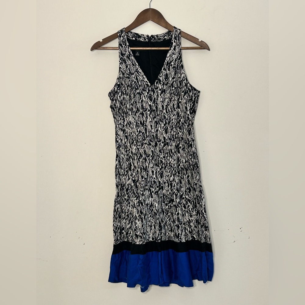Nine West Black White Abstract Print Fit Flare Dress Blue Hem Size 8